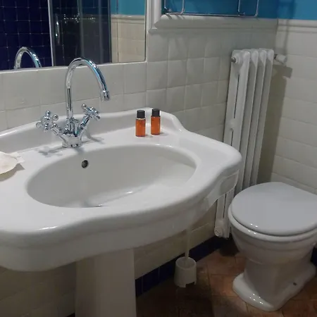 Castello Delle Quattro Torra 3*