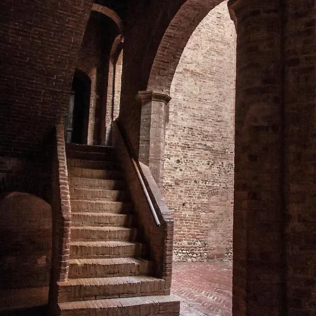 Castello Delle Quattro Torra Val di Pugna