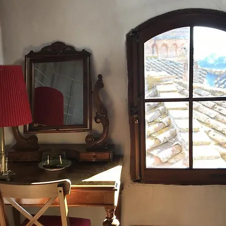 Castello Delle Quattro Torra Bed and Breakfast Val di Pugna