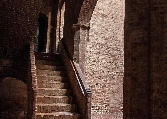 Castello Delle Quattro Torra Val di Pugna